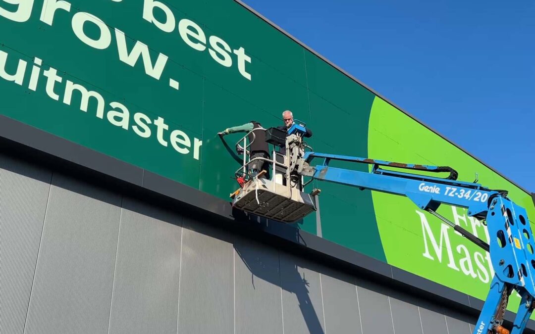 Waarom gevelreclame nog steeds een van de slimste investeringen is