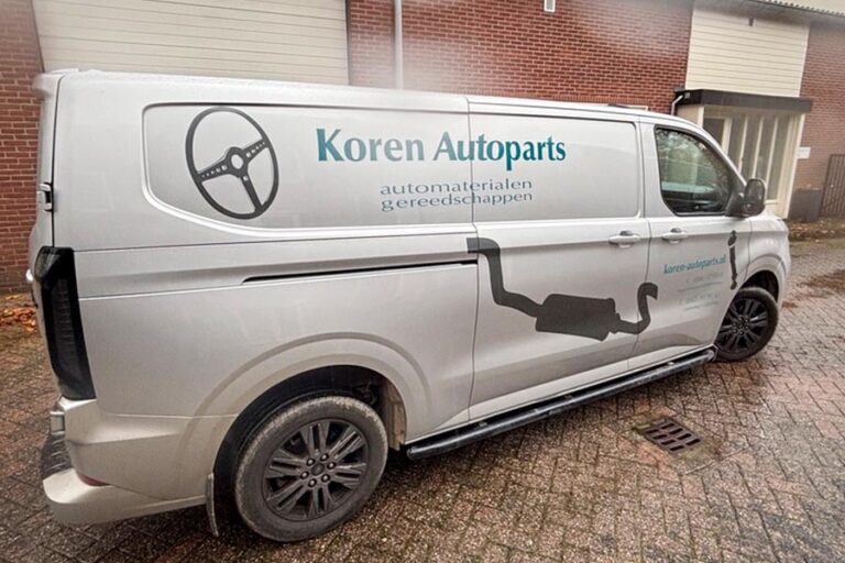 Autobelettering door BAKKER