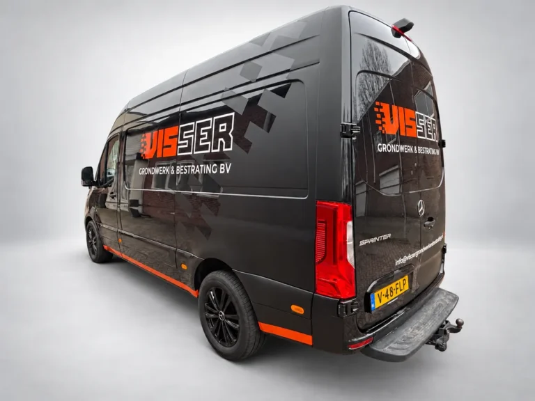 Voorbeeld van autobelettering door BAKKER